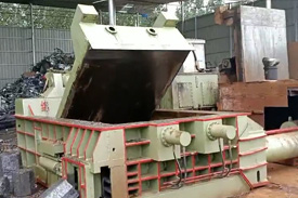 Y81-250B300*300八角包